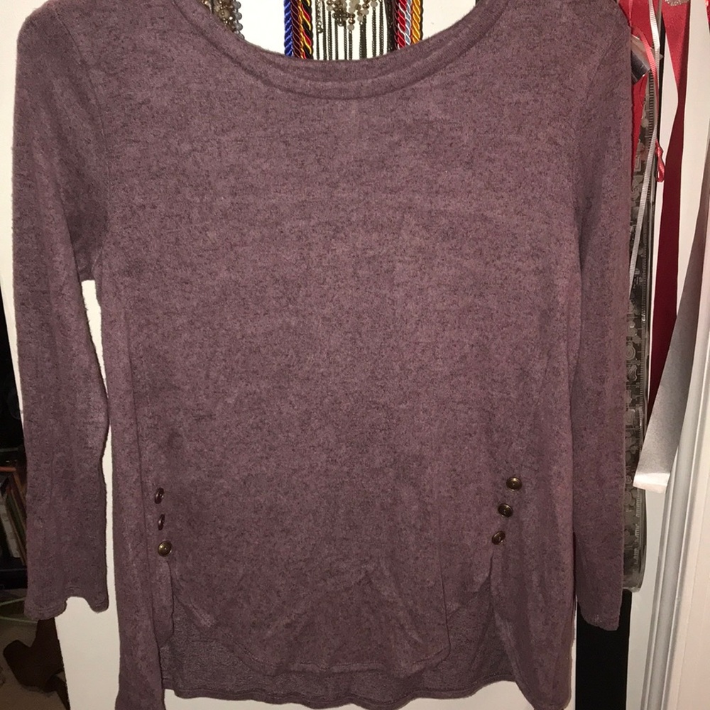 Long sleeve purple comfy/cute shirt!!